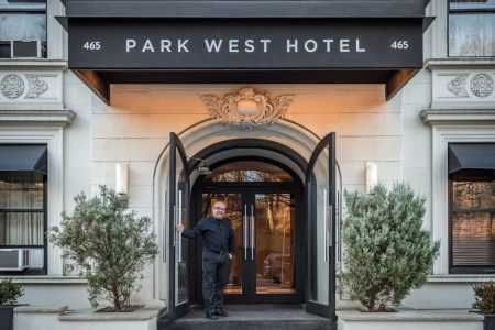 Park West Hotel