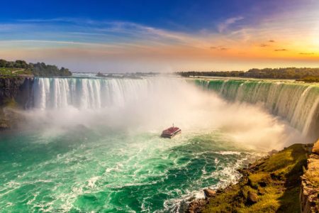 Small-Group Niagara Falls Day Tour from Toronto